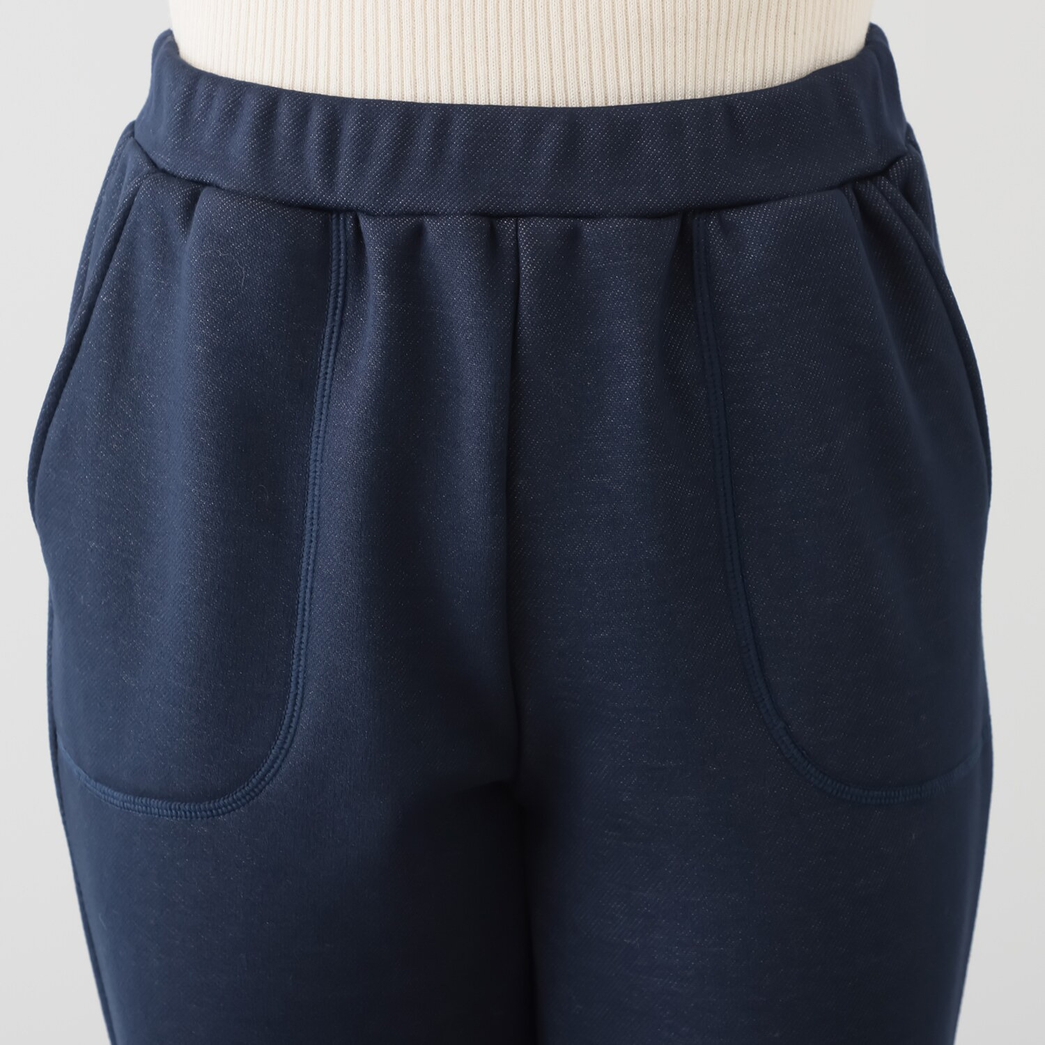 ココンライフ　ドゥ 吸湿発熱・吸放湿 “マジックエア” 裏シャギーデニム調 ウエスト総ゴムパンツ