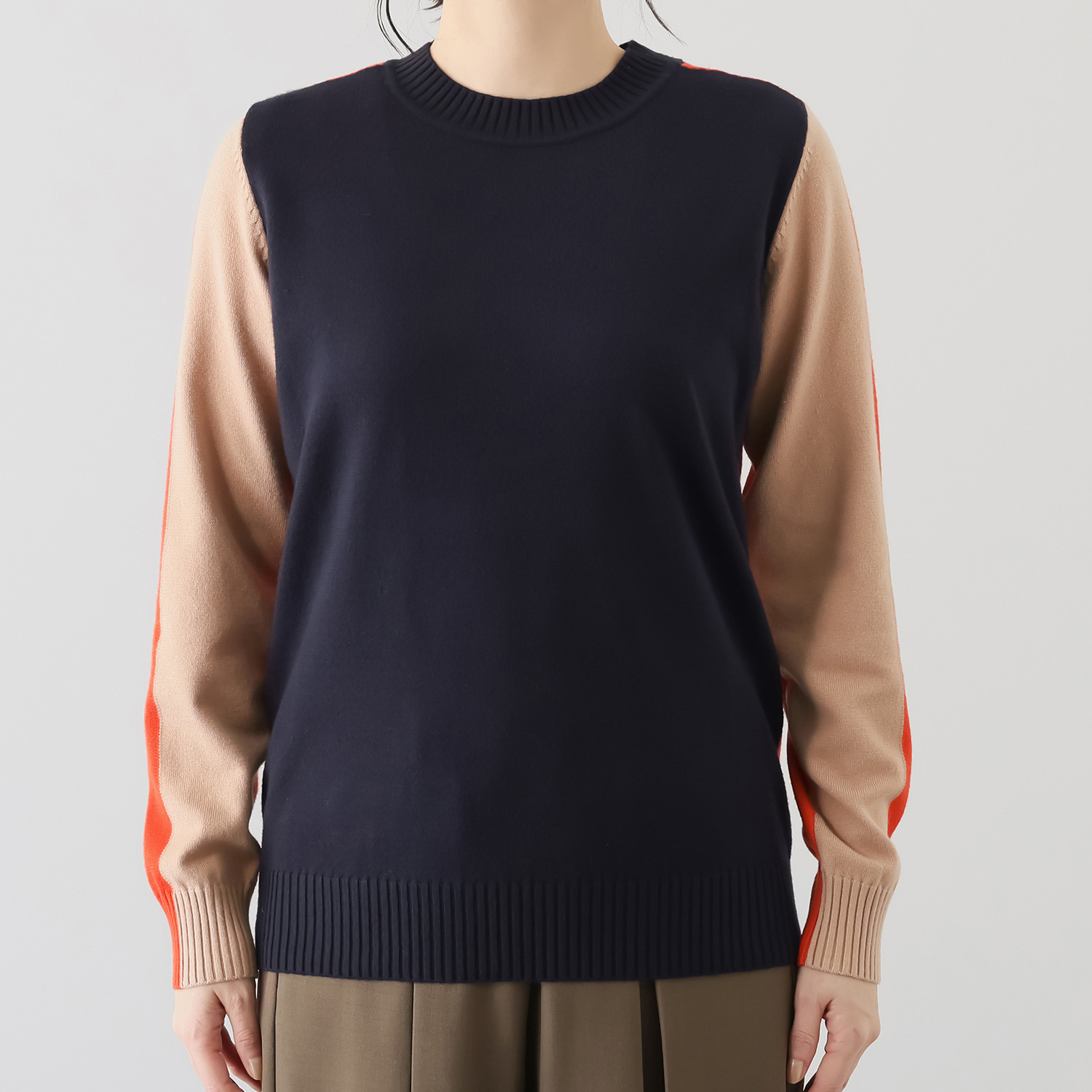 コースタルドライブ 背中で魅せる マルチカラー ニットトップス