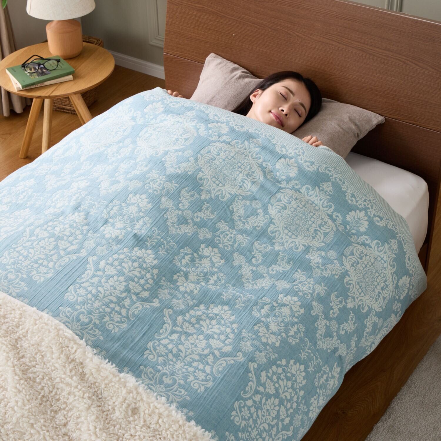 スワトウ刺しゅう協会 認定デザイン 足元スプレッド付 コットン１００％ 掛布団カバー ＜ダブル＞