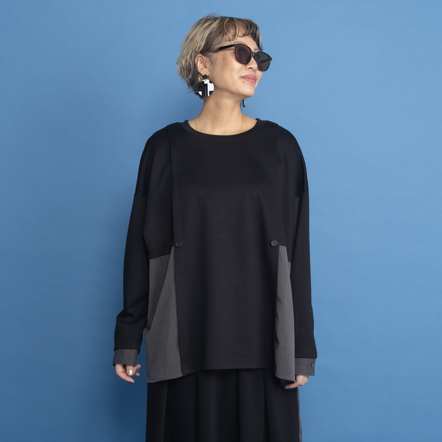 ヨーコモリモト スタイリッシュに スタイルアップが叶う デザインプルオーバー