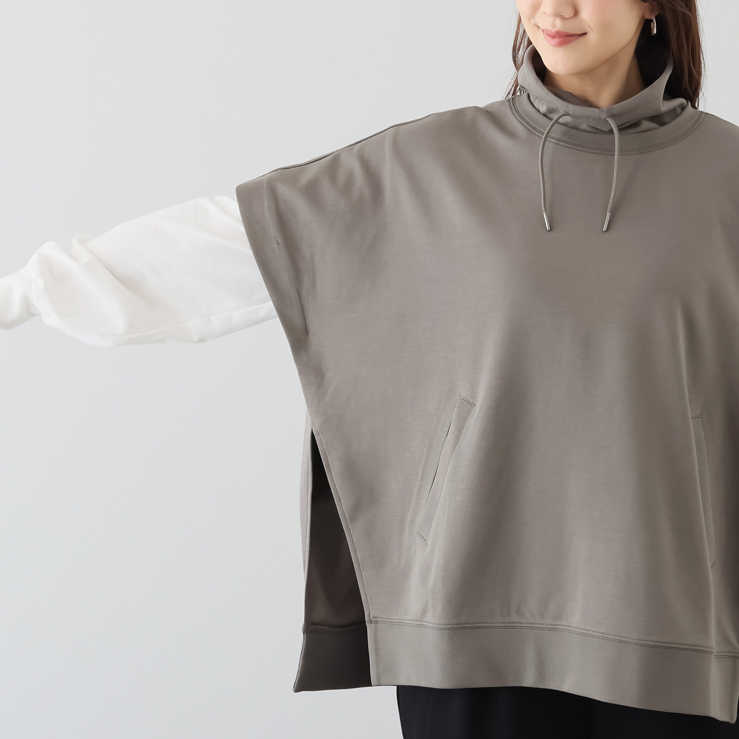 ヨーコモリモト ボリュームネック デザインベスト