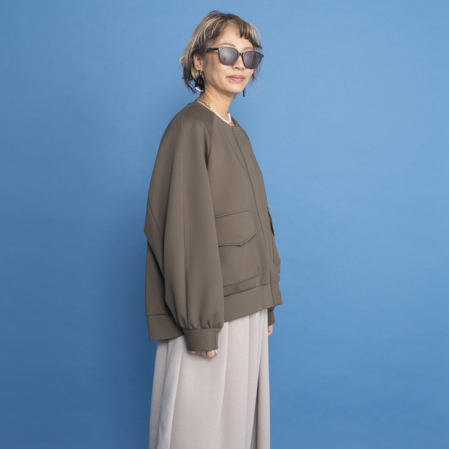 ヨーコモリモト 端境期をおしゃれに装う デザインブルゾン