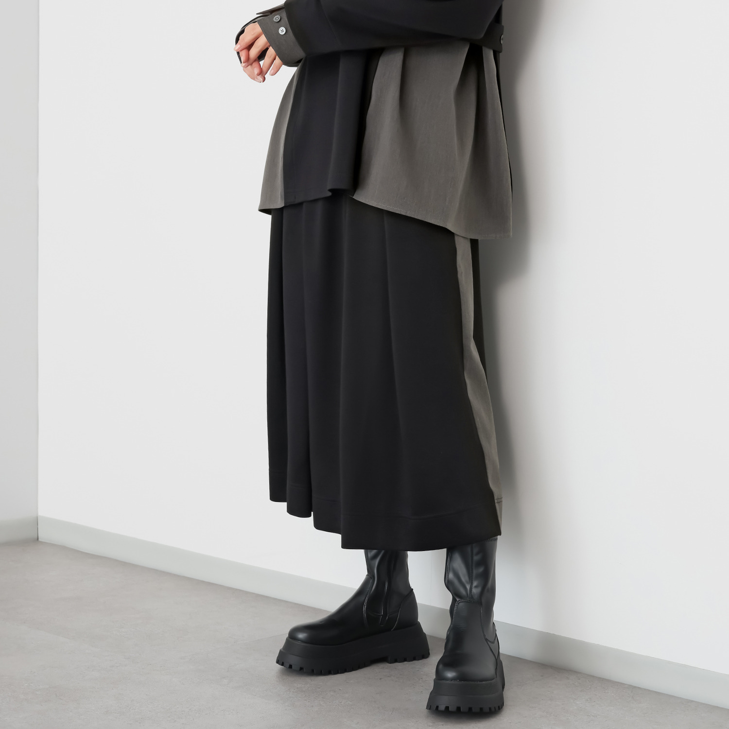 ヨーコモリモト タックデザイン ロングスカート