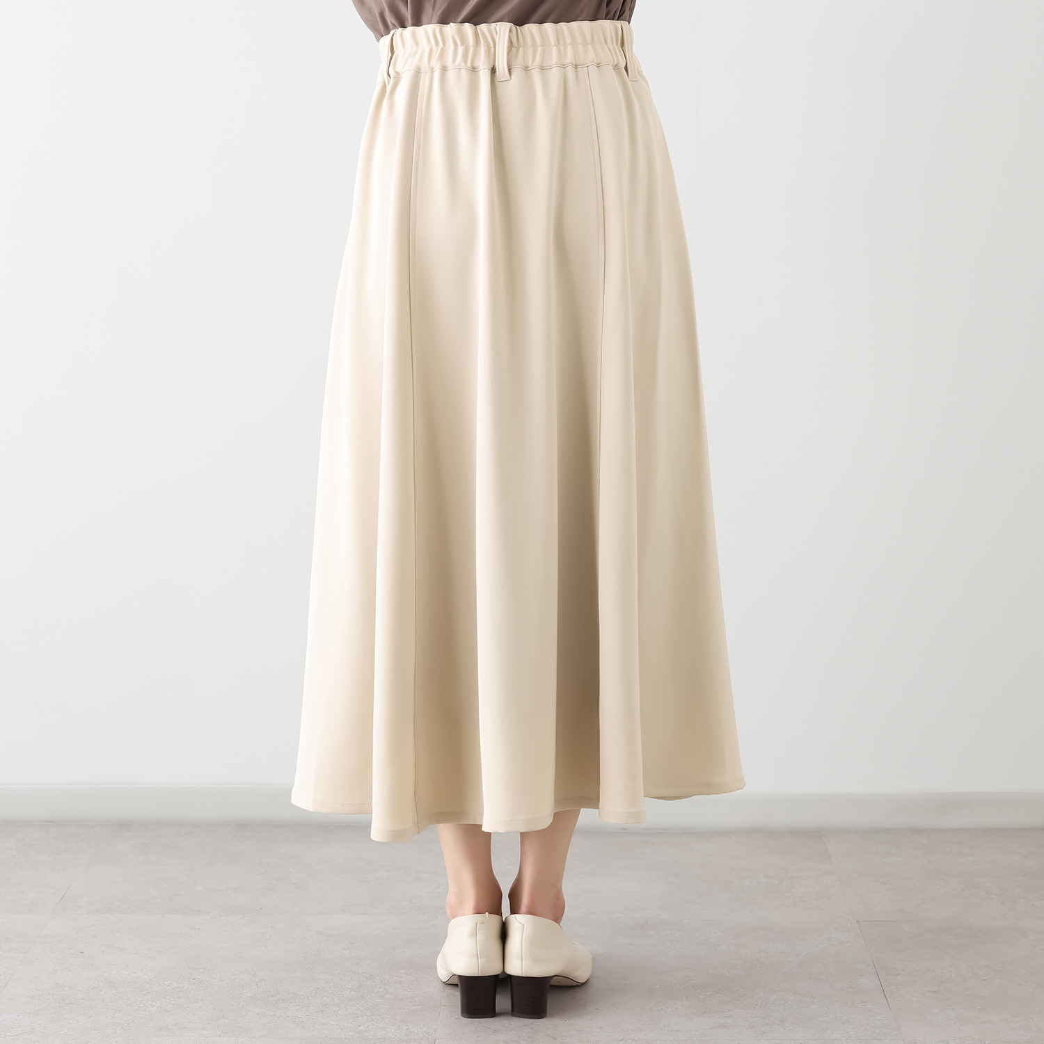 ヤエアジュテ タック＆フレアー ラクしてスタイルＵＰ 魅せるロングスカート