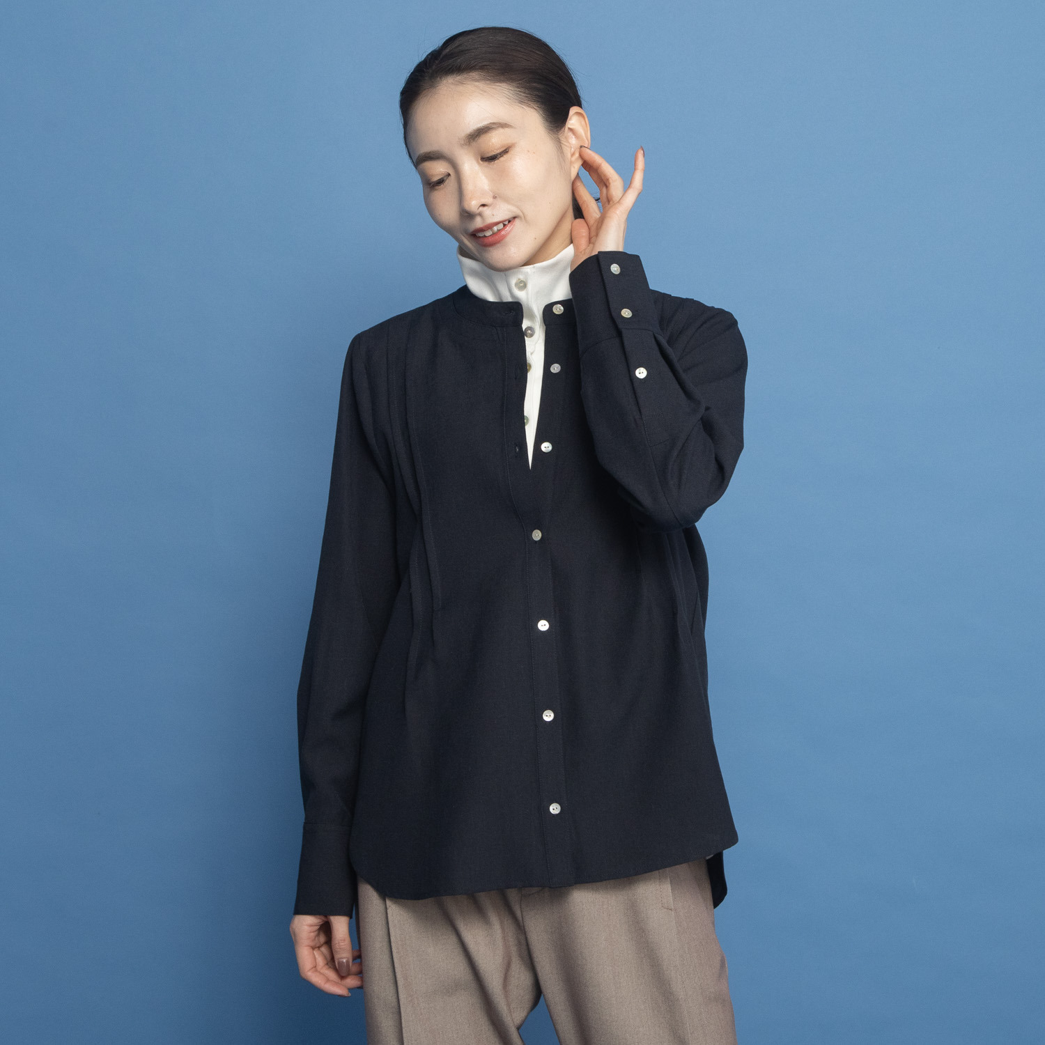 オルテンジア ダブルスタンドカラー デザインシャツ