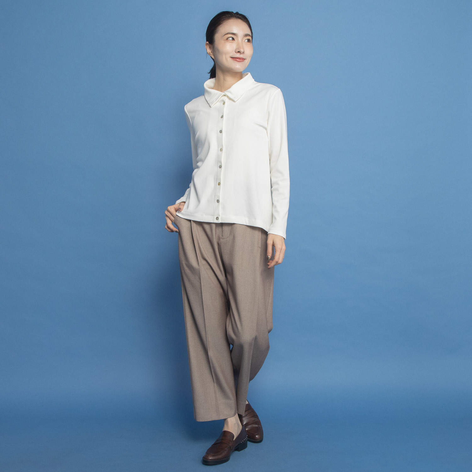 オルテンジア マルチデザインで 着こなし万能 リブブラウス