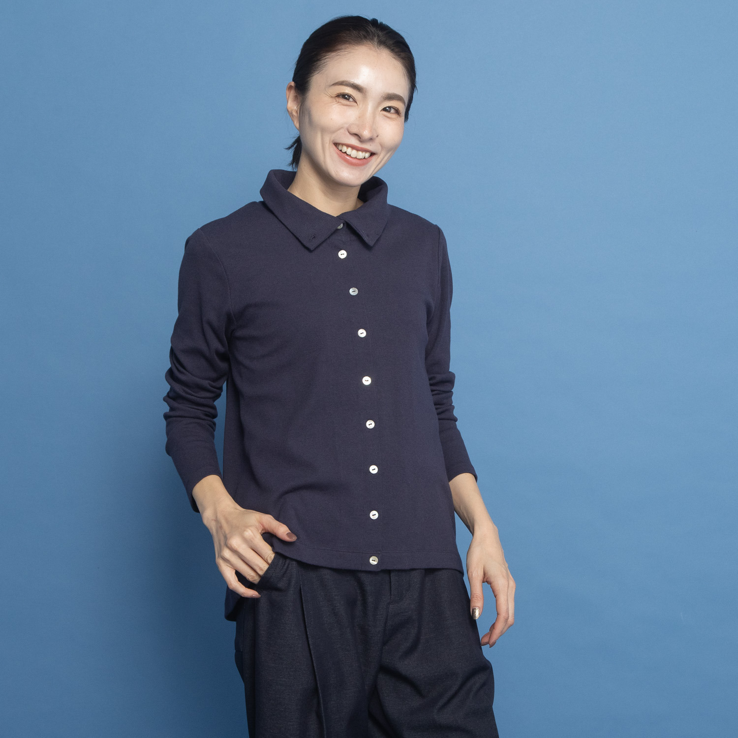 オルテンジア マルチデザインで 着こなし万能 リブブラウス