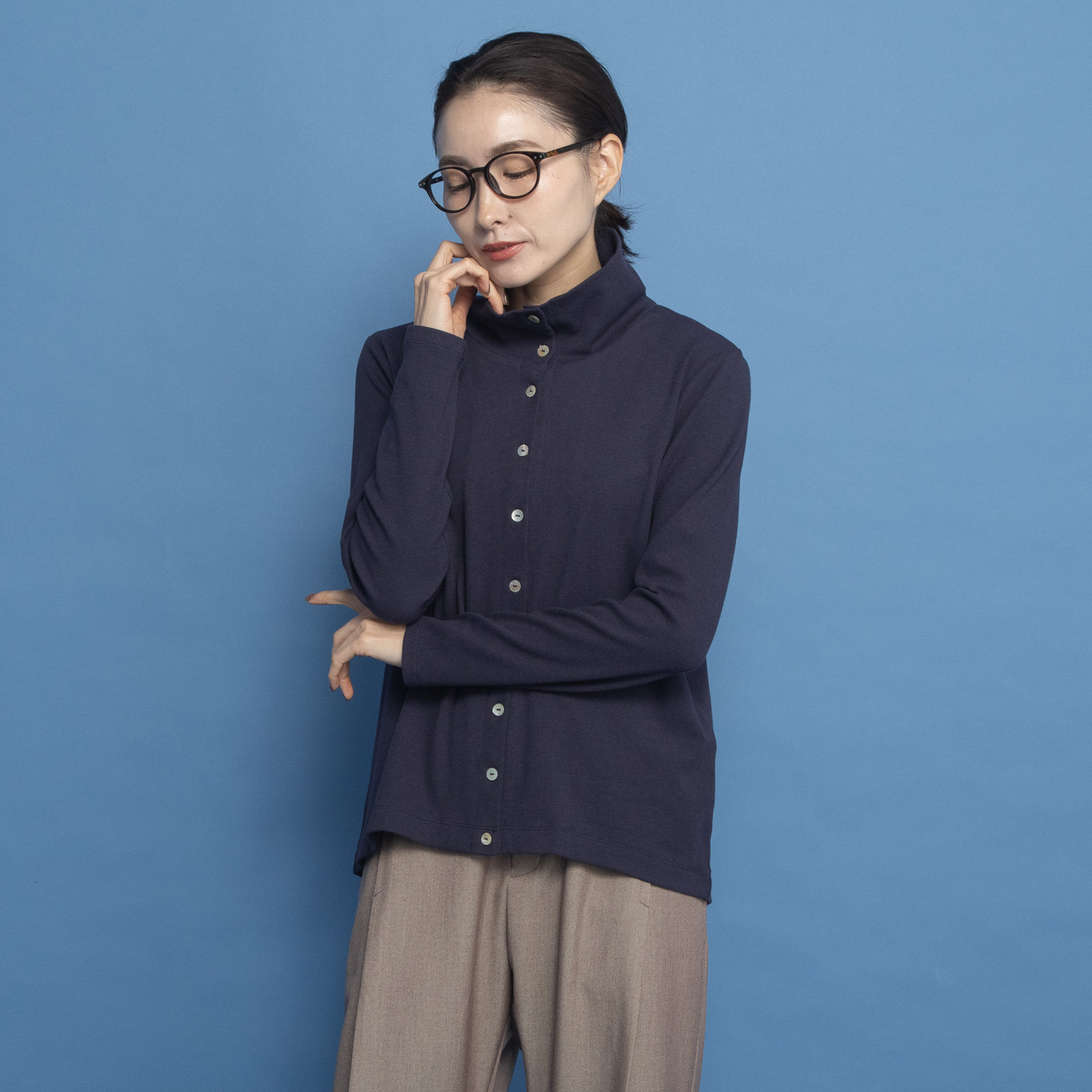 オルテンジア マルチデザインで 着こなし万能 リブブラウス