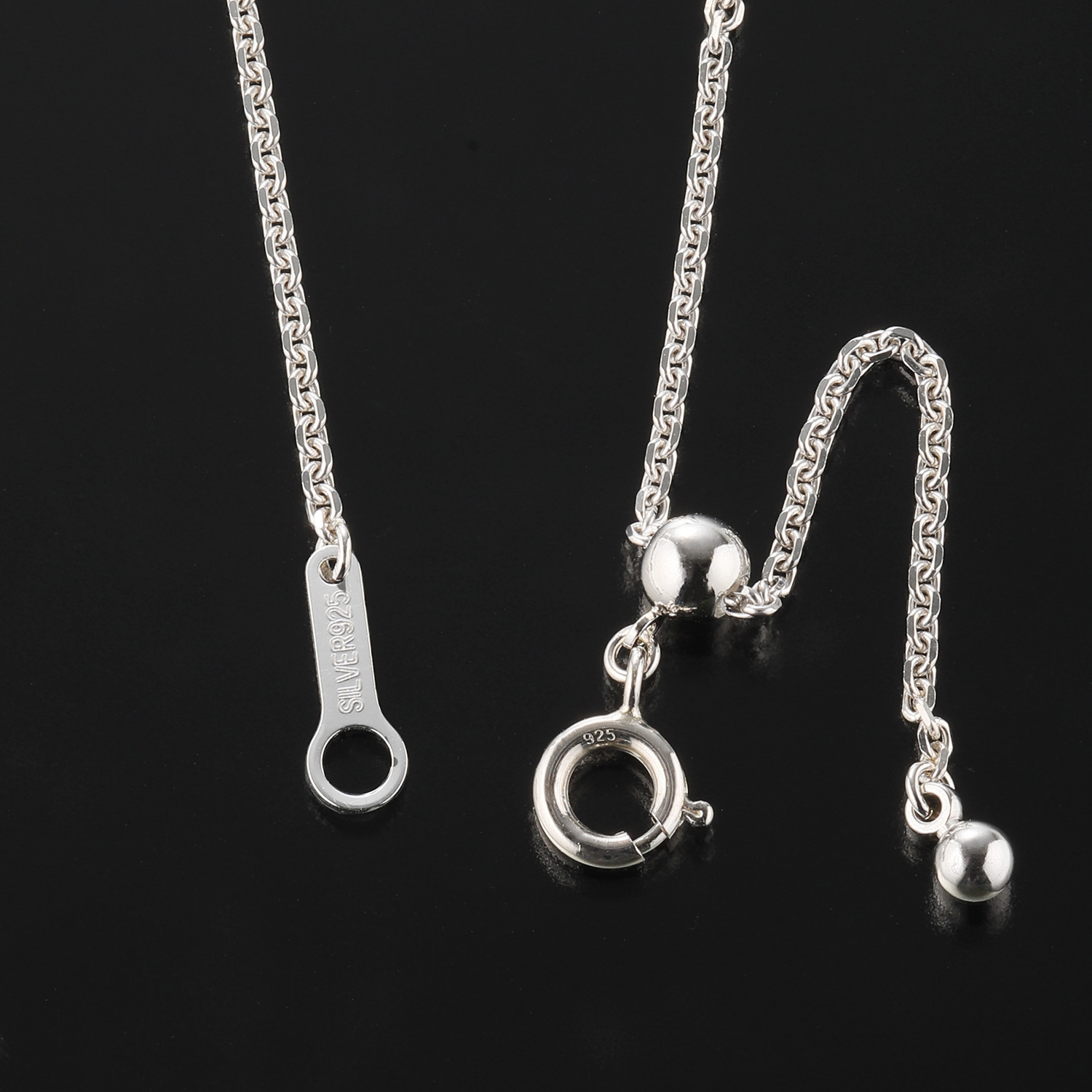 ドルチェモダール シルバー オパール＆ＣＺ 鍵モティーフ 星月ロングネックレス