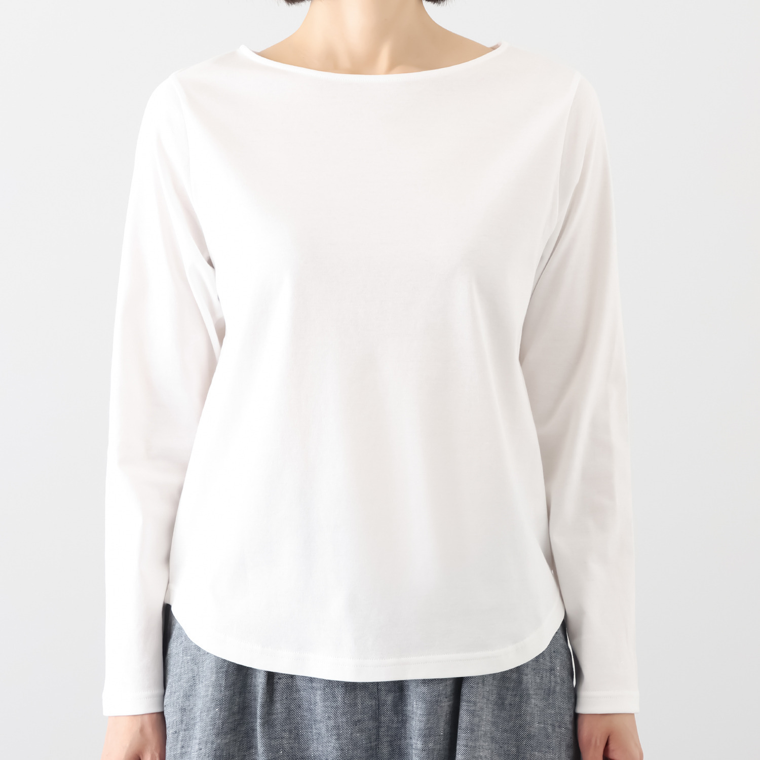 レア　ジェム 選りすぐりのコットンで Ｔシャツも上品に 長袖プルオーバー