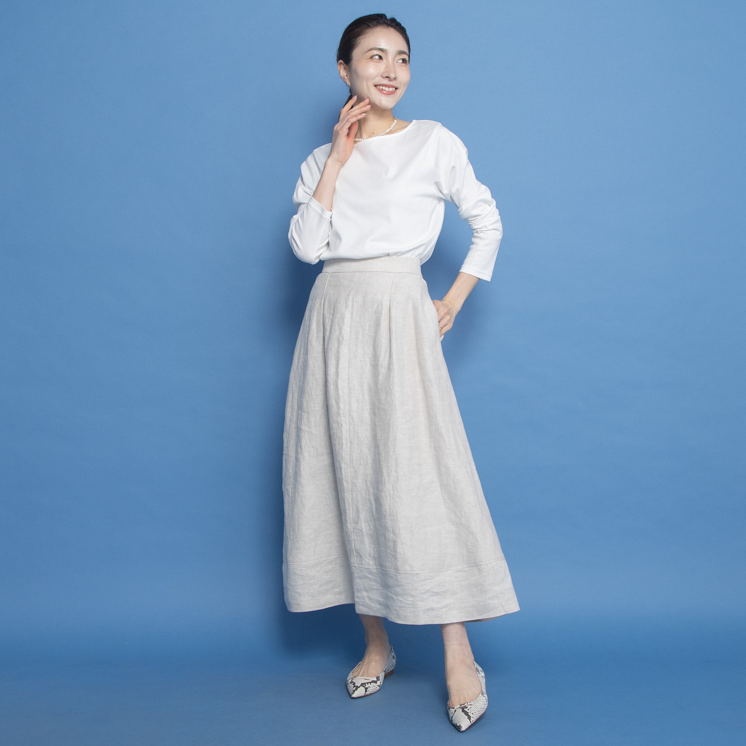 レア　ジェム リネンツイルで 優雅に揺らめく コクーンフレアースカート