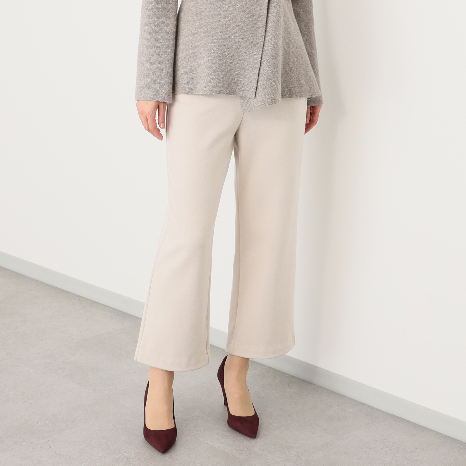 上質ごこち 暖麗エアリー ゆるふわストレートパンツ ＜股下６２ｃｍ＞