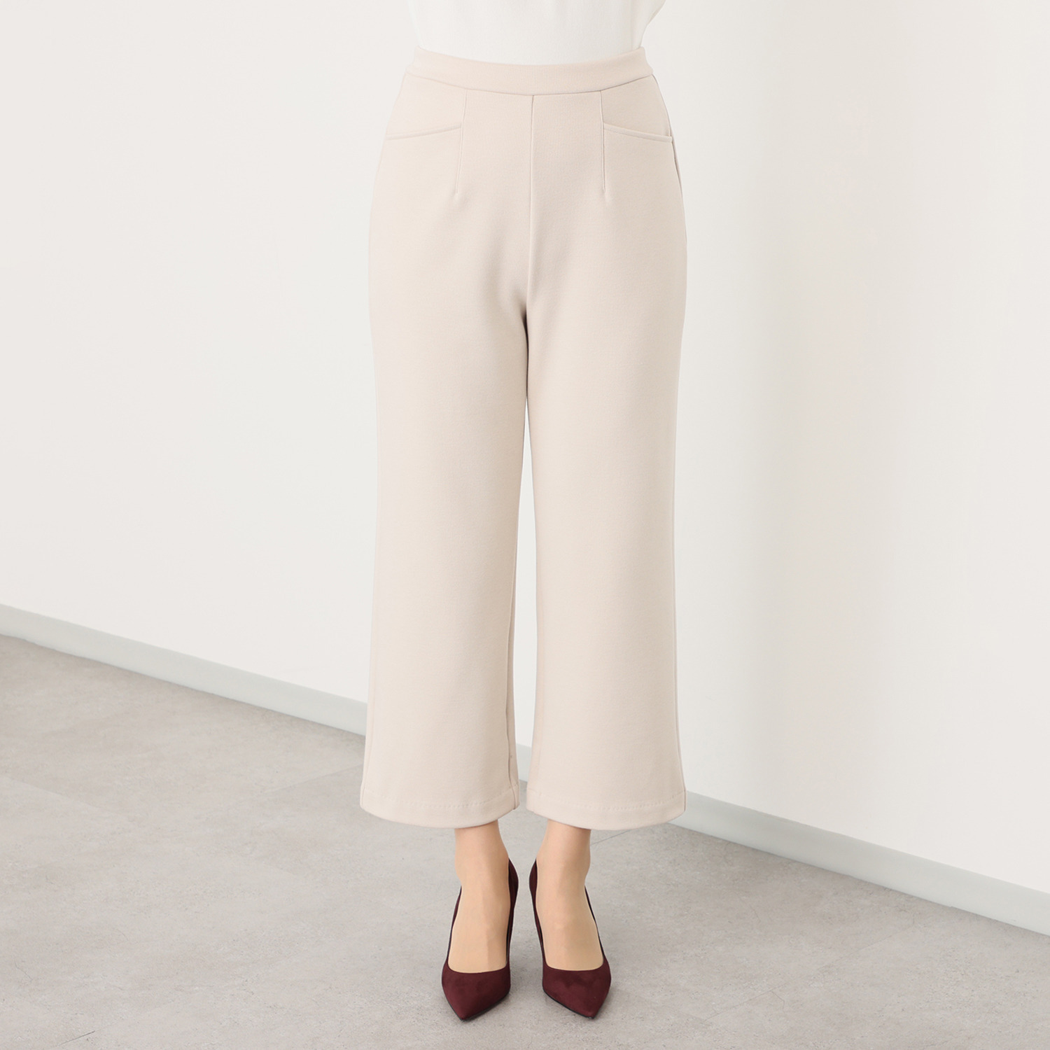 上質ごこち 暖麗エアリー ゆるふわストレートパンツ ＜股下６２ｃｍ＞