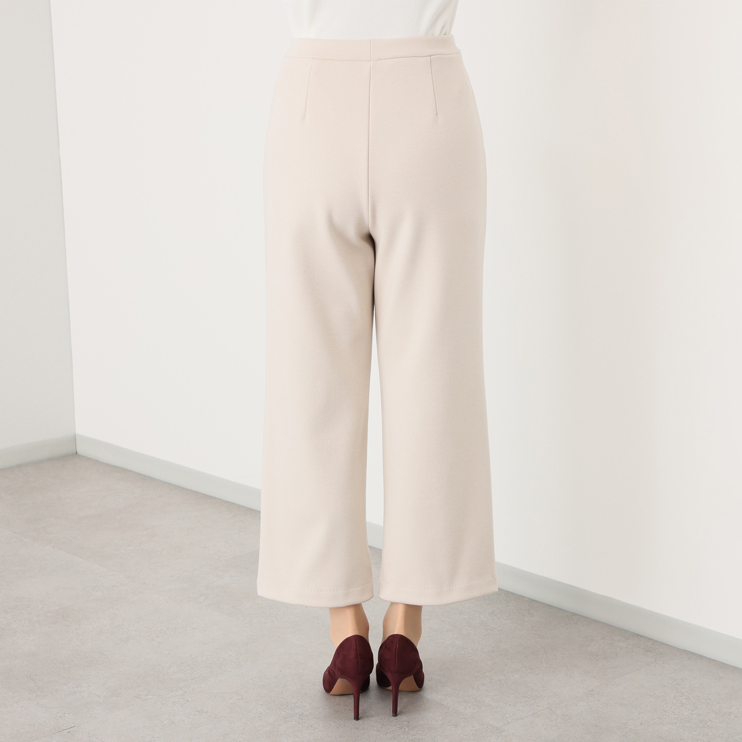 上質ごこち 暖麗エアリー ゆるふわストレートパンツ ＜股下６２ｃｍ＞