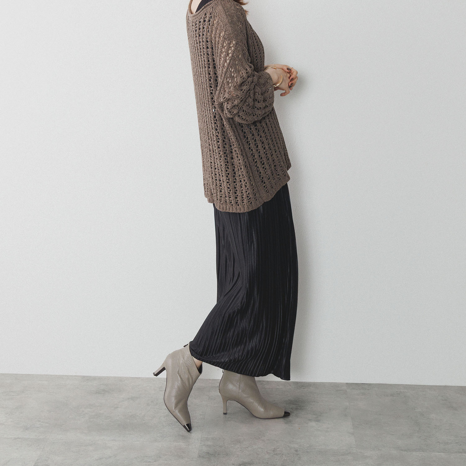 ニカル トゥキャップ ベルトデザイン ヒールショートブーツ