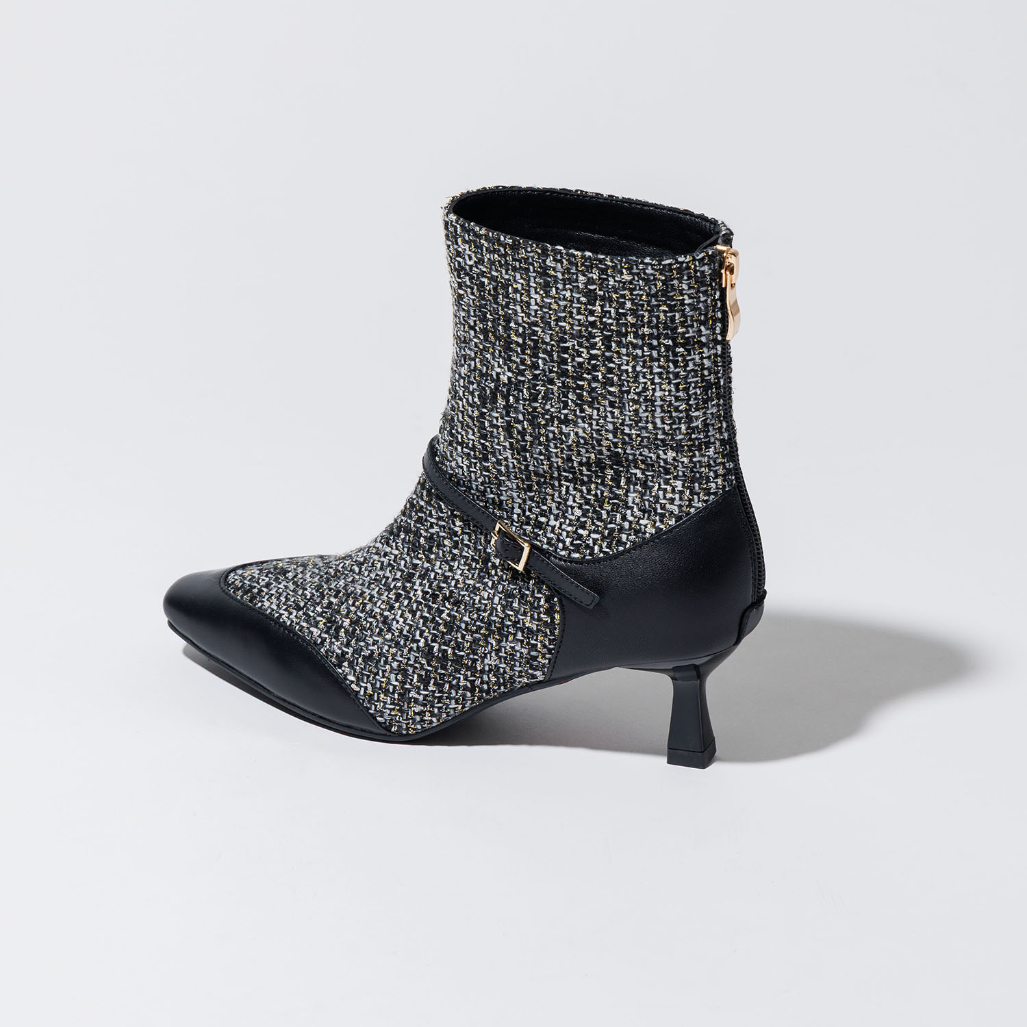 ニカル ベルトデザイン ブーツ