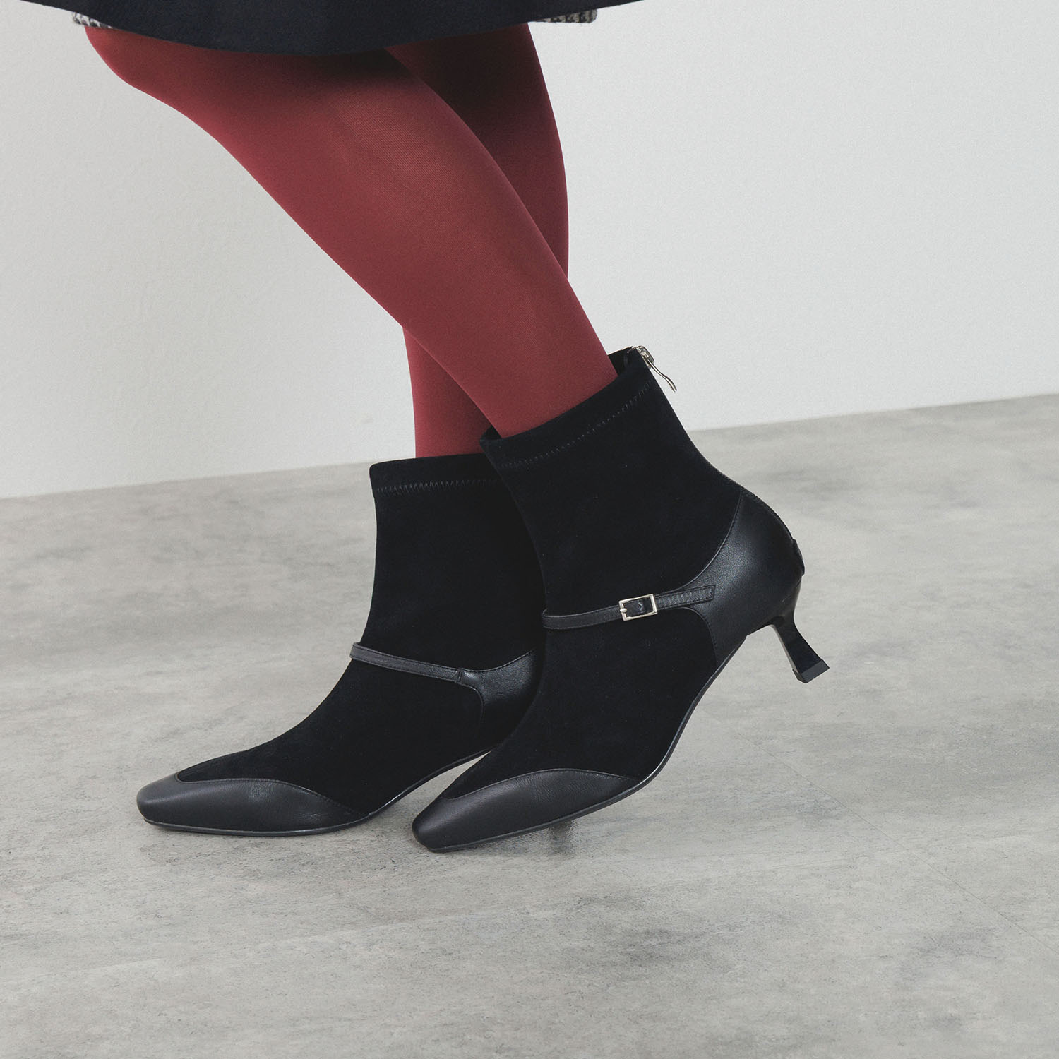 ニカル ベルトデザイン ブーツ