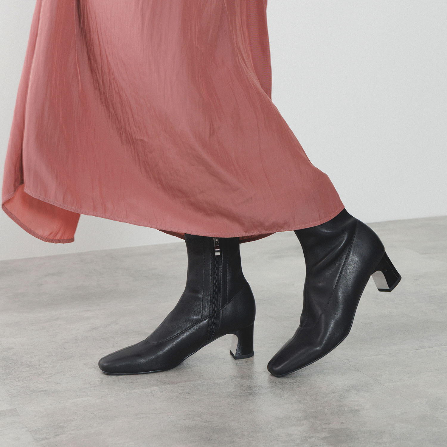 ニカル メタルヒール ストレッチブーツ