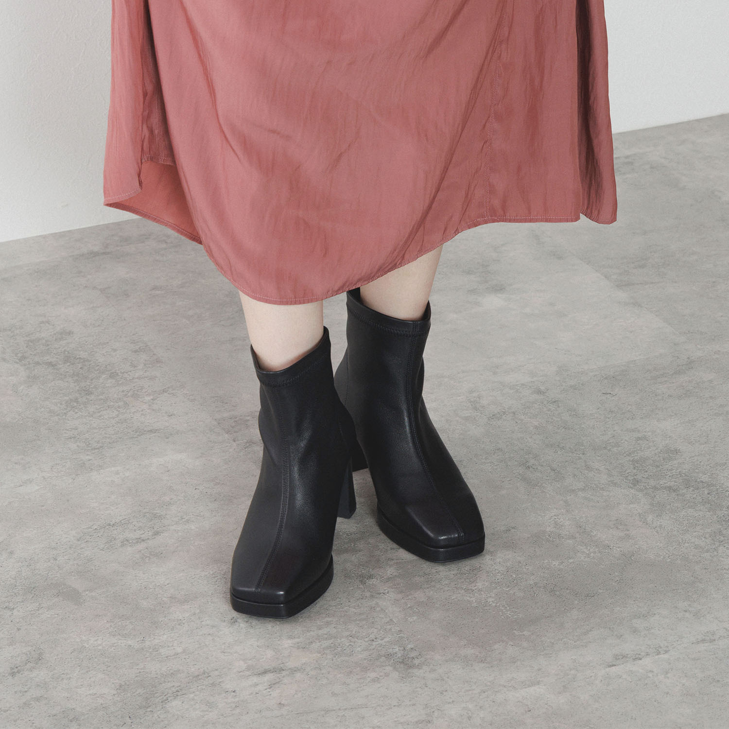 ニカル プラットフォーム ブーツ