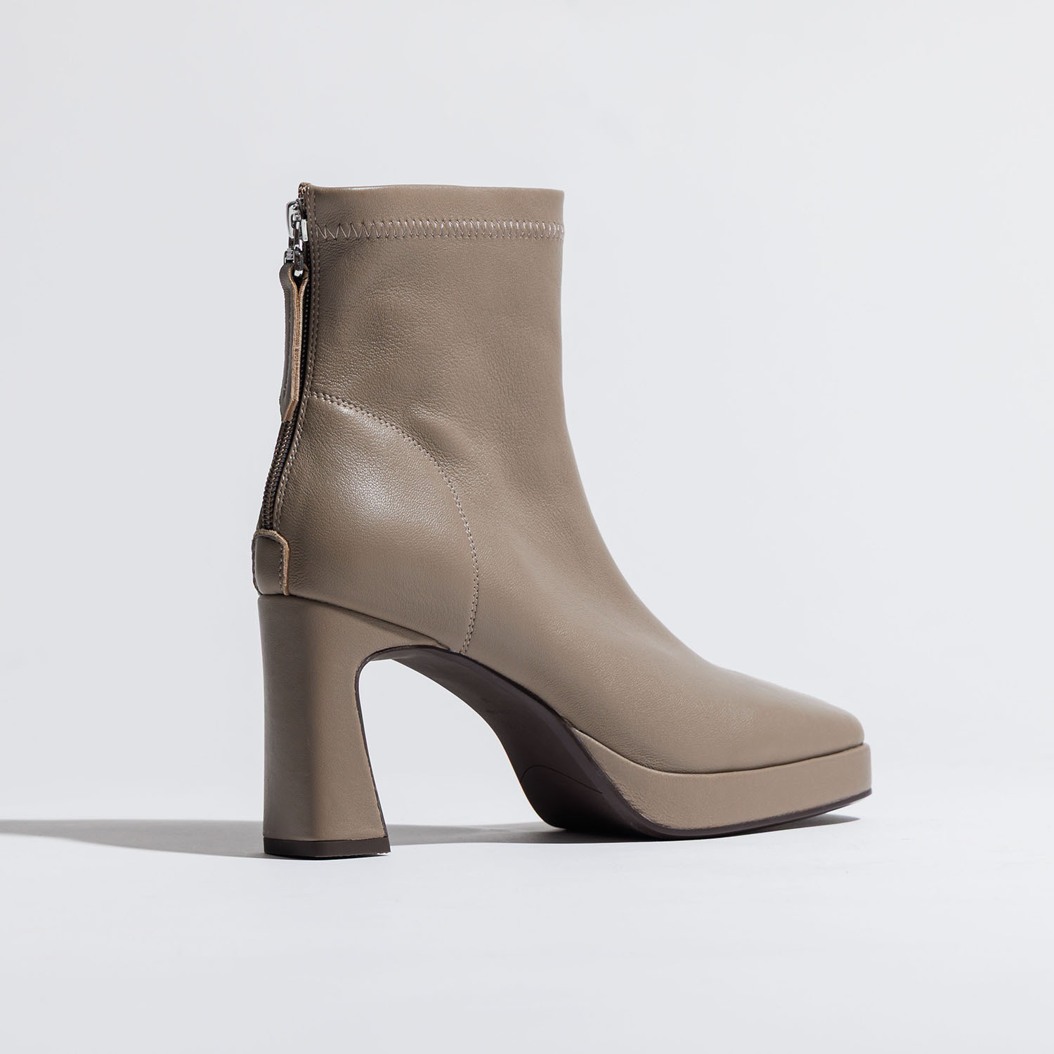 ニカル プラットフォーム ブーツ