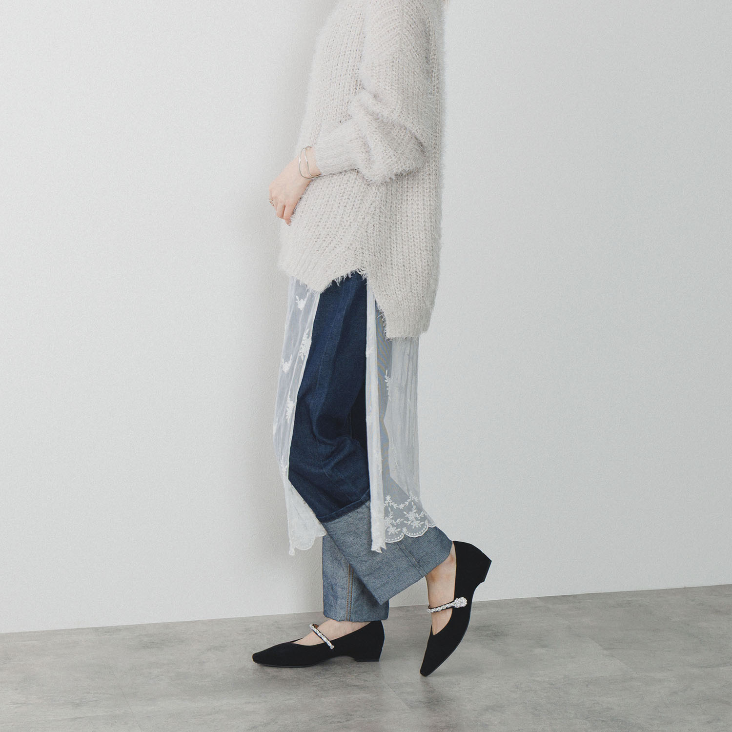 ニカル ラインストーン ストラップパンプス