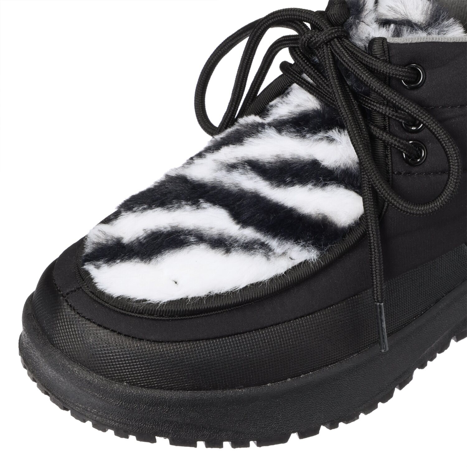 トーキョーキャンプゴー マジックインソールコラボ 防水　はっ水　防滑 モカシンスニーカー