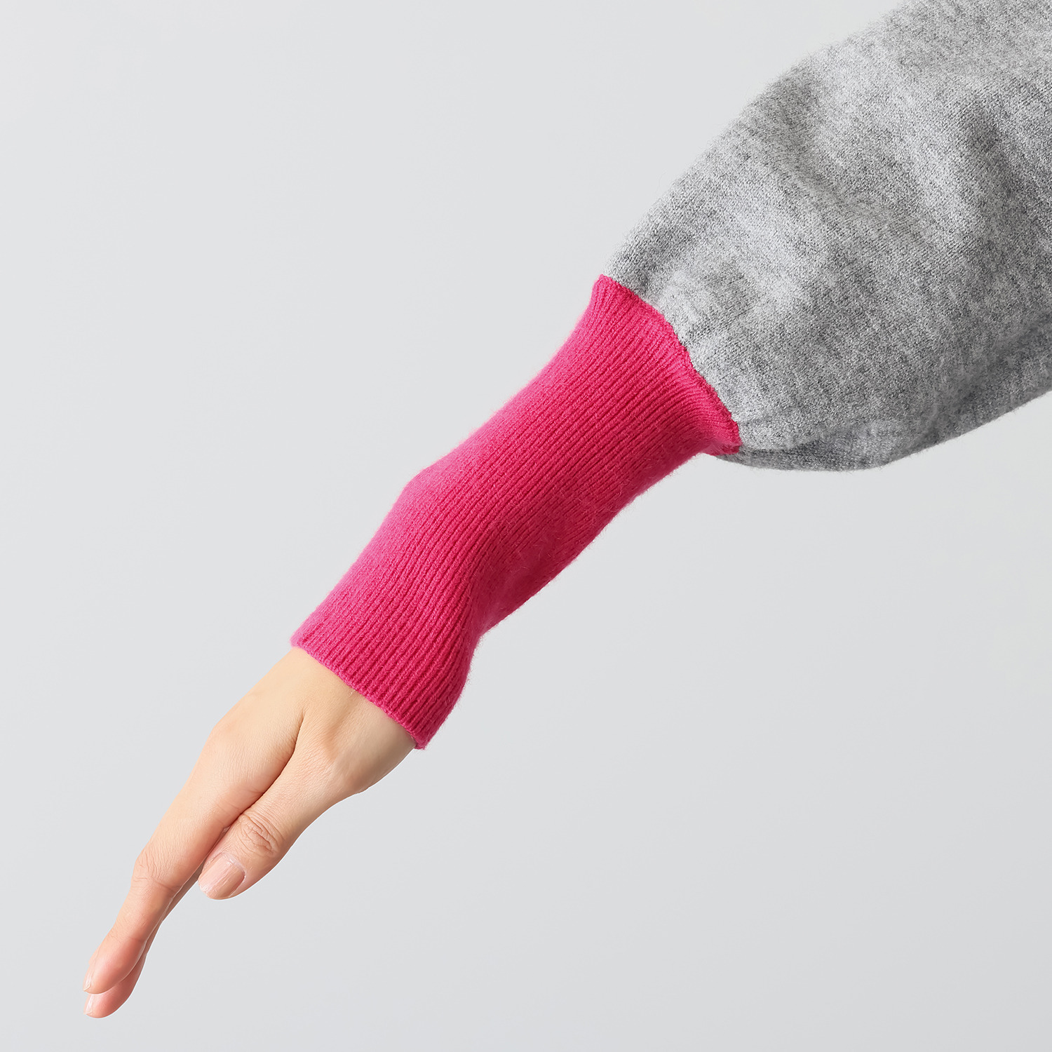 スプーム 配色スリーブ ニットトップス