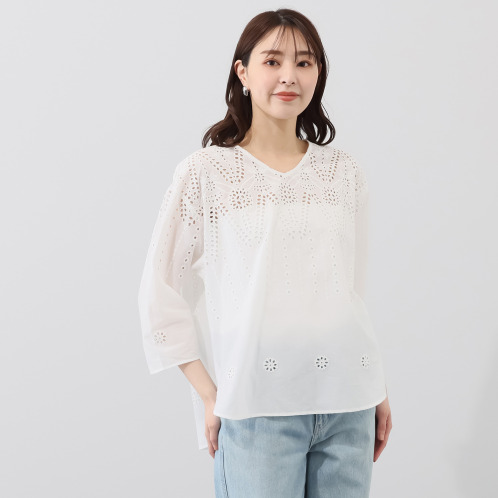 アトリエ クース 万華鏡のようなレースが 日常に特別感を! 七分袖コットンブラウス アトリエ クース 万華鏡のようなレースが 日常に特別感を! 七分袖コットンブラウス