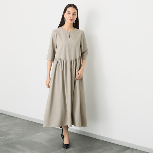 T.F.D.C. 機能満載! テックコットン イレギュラー切替 ロングワンピース T.F.D.C. 機能満載! テックコットン イレギュラー切替 ロングワンピース