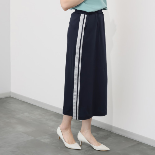 ラトゥアアリア　接触冷感　ギザ超長綿ブレンド　シルケットスムース　ラメラインスカート