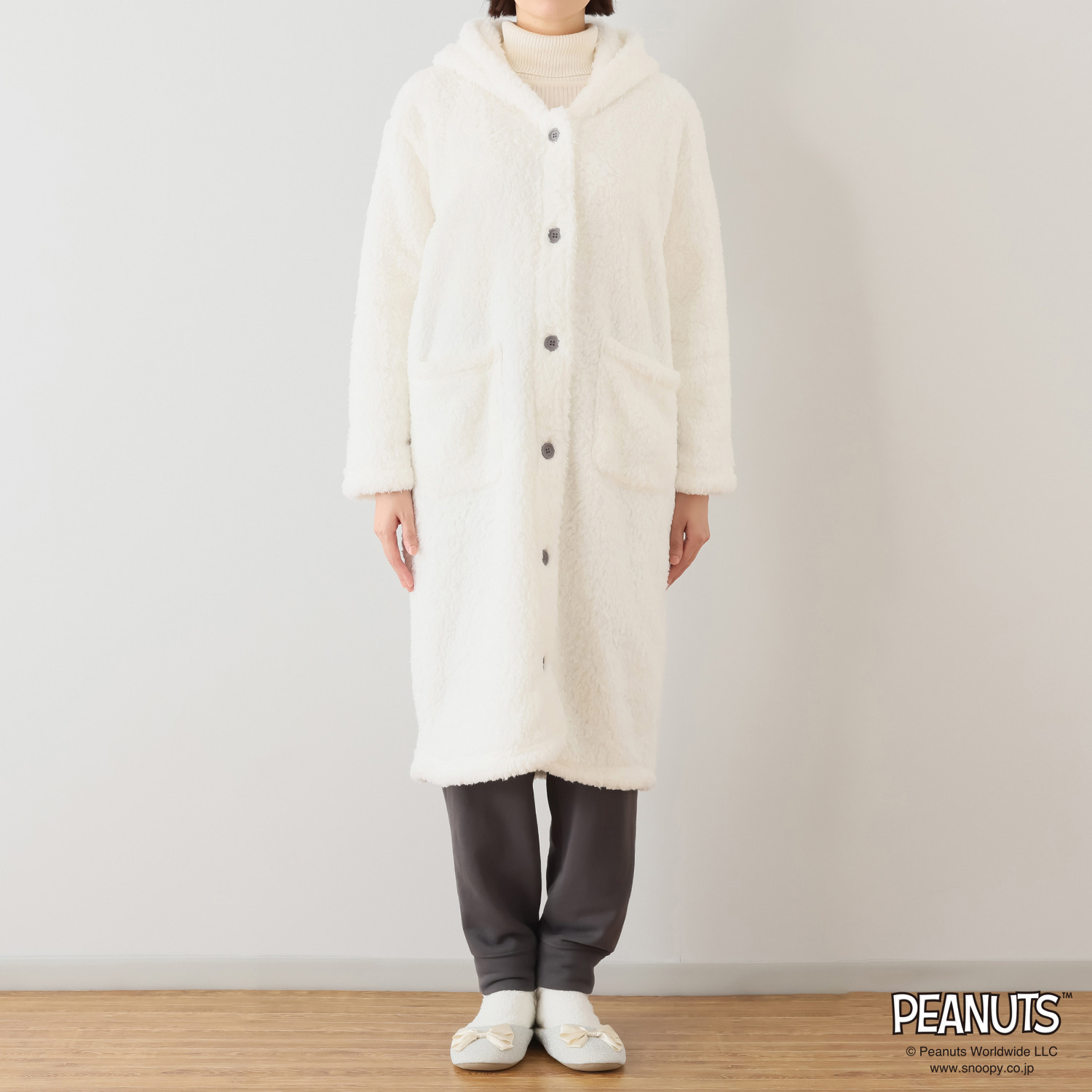 Ｓｎｏｏｐｙ　ｆａｃｅ 着る毛布