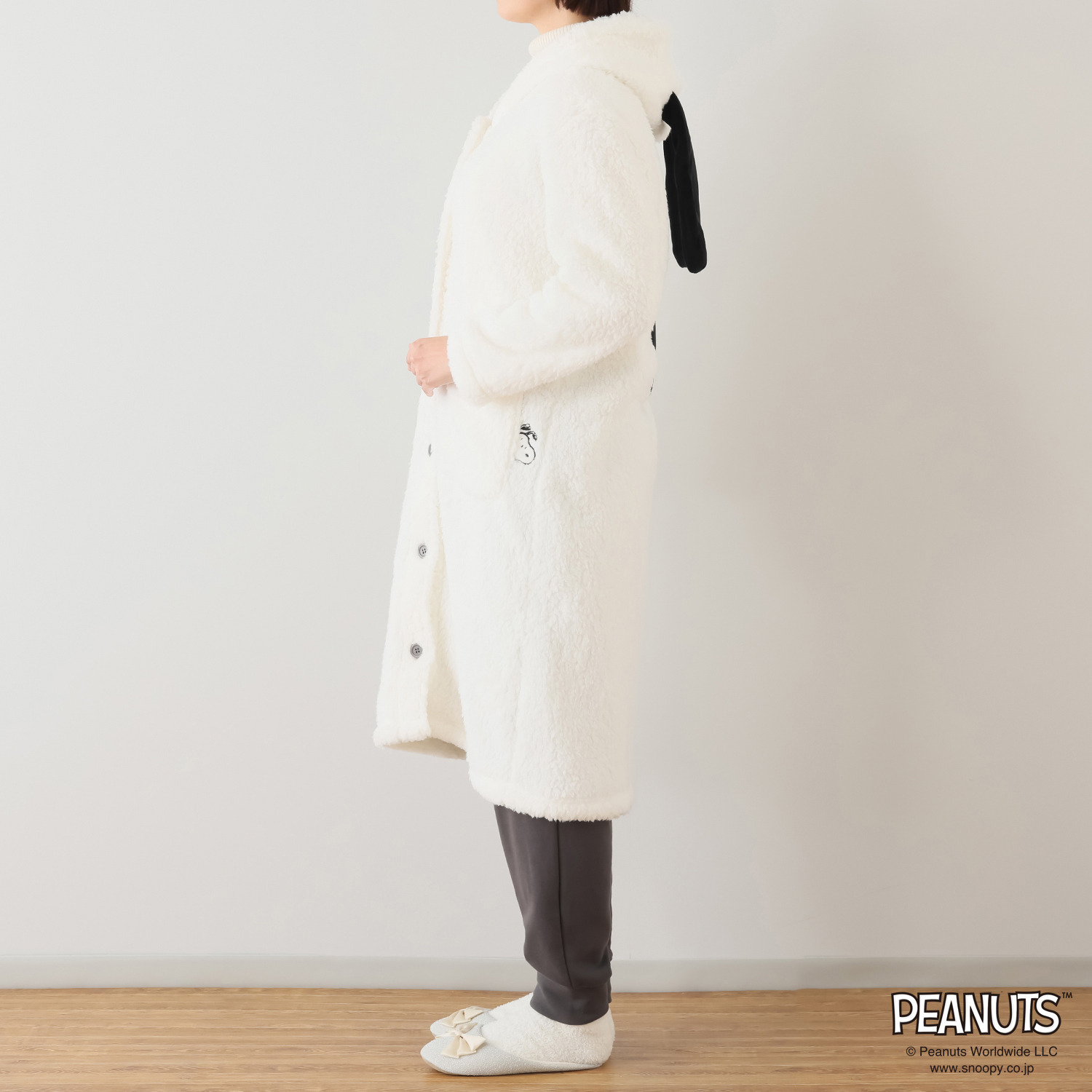 Ｓｎｏｏｐｙ　ｆａｃｅ 着る毛布