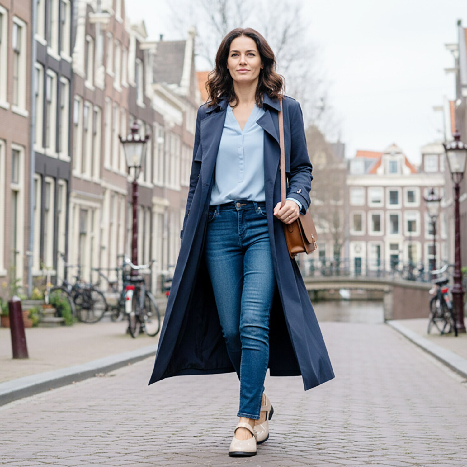 フィオリノ はっ水 ソフト山羊革エナメル 自社開発ソール使用 ストラップシューズ