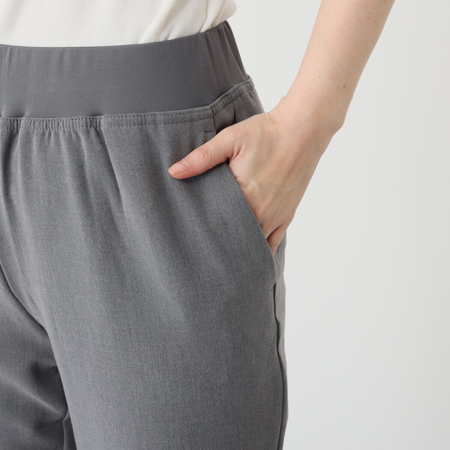 冬の外出を考えた 裏起毛とやわらか生地 ファンクショナリー あったか楽々 ソフトパンツ 同色同サイズ２枚