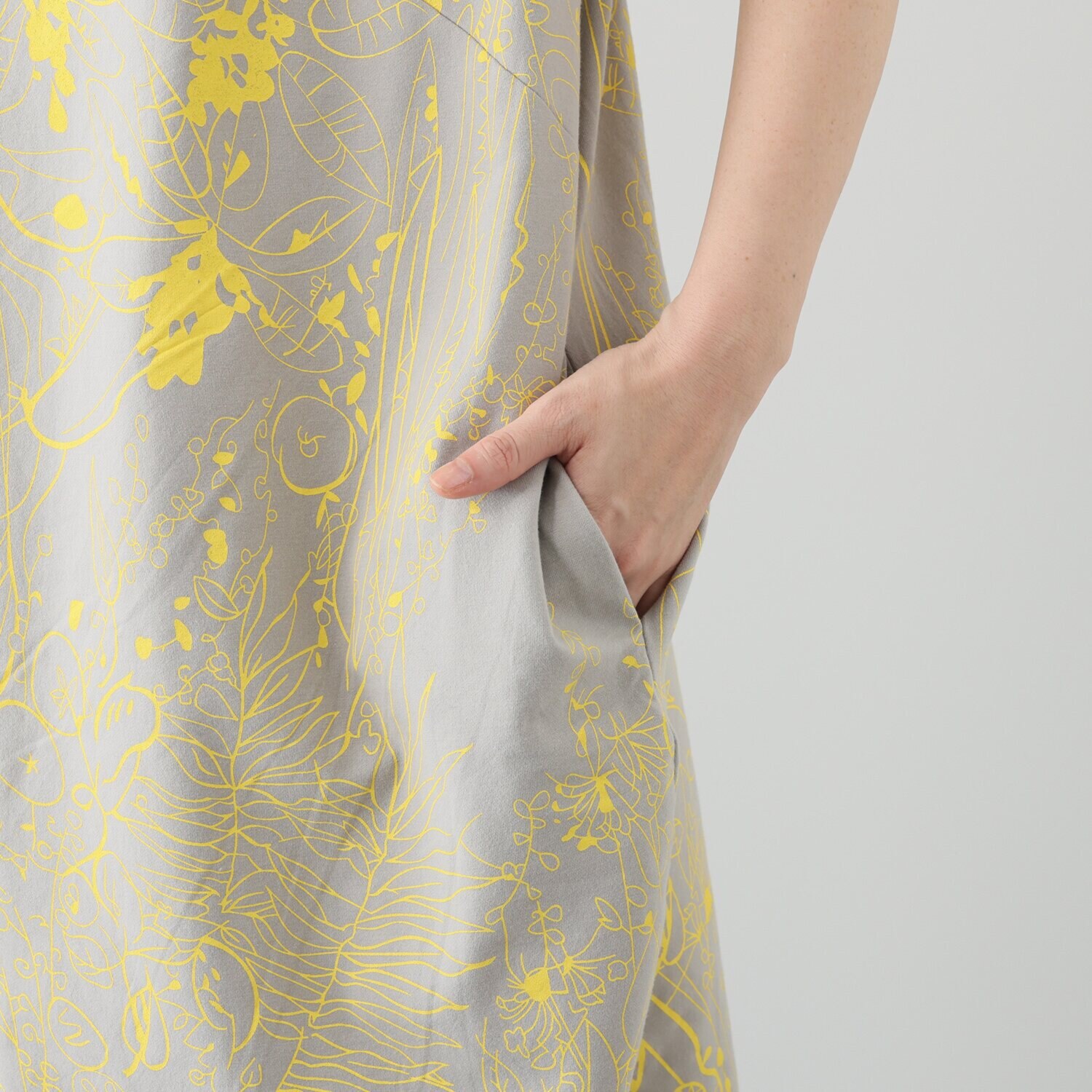 コイビトミサキ ボタニカル柄 プリント ベストチュニック