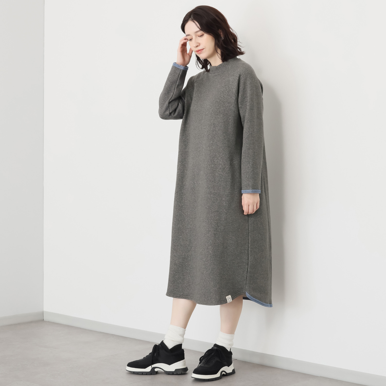 シロヤイチガントウキョウ リバーエース（Ｒ） 裏毛起毛 ラグランスリーブ ワンピース