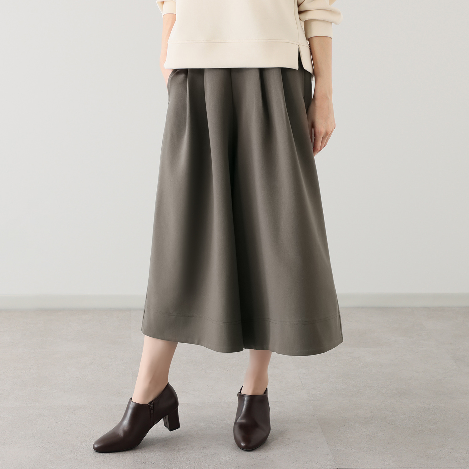 アリュメット スカーチョ