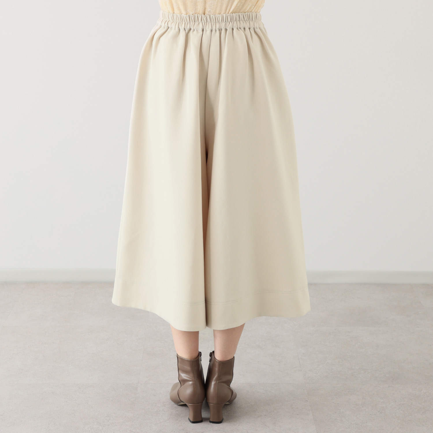 アリュメット スカーチョ