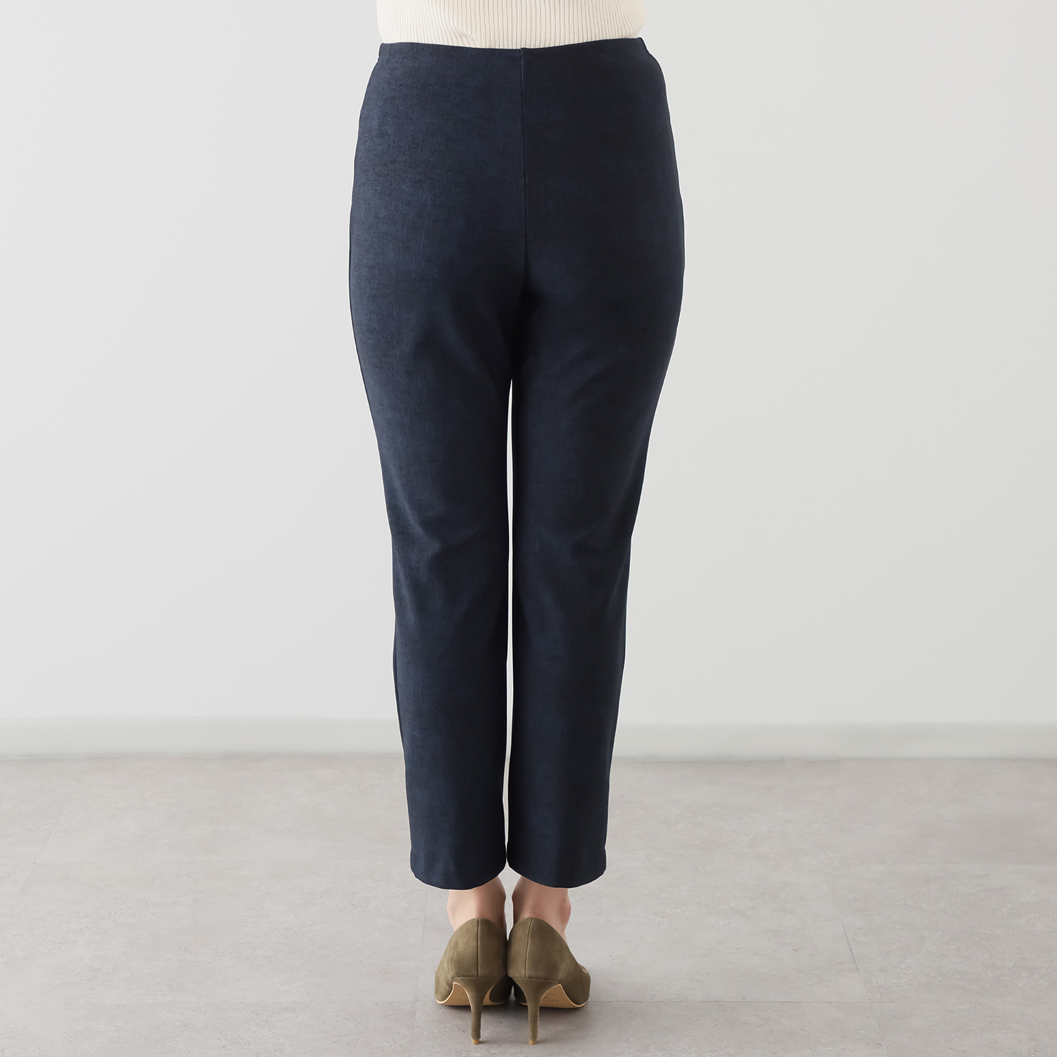 ＡＲＩＫＩ ピンタック 緩やかストレートパンツ ＜股下５８ｃｍ＞＆ 裏起毛プリント ストレートパンツ ＜股下６４ｃｍ＞