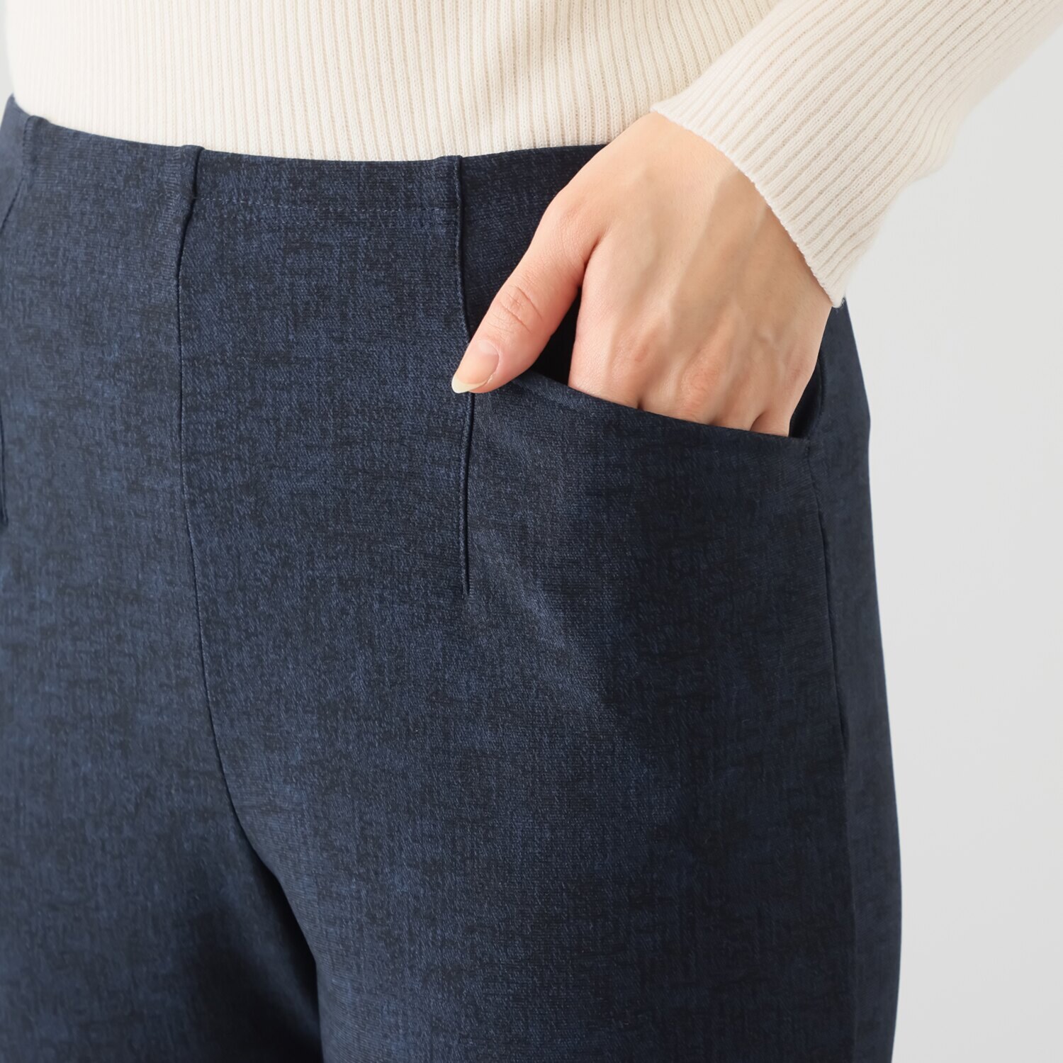 ＡＲＩＫＩ ピンタック 緩やかストレートパンツ ＜股下５８ｃｍ＞＆ 裏起毛プリント ストレートパンツ ＜股下６４ｃｍ＞