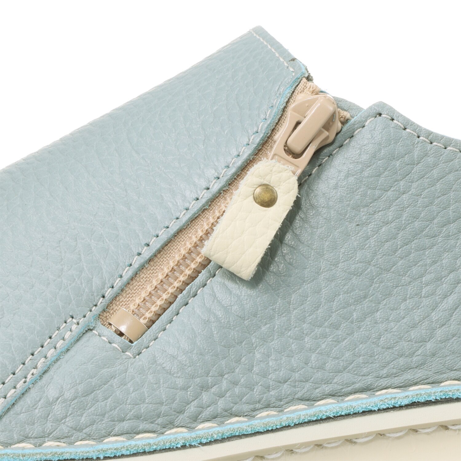 ＪＳハートレーベル ＜日本製＞ はっ水姫路レザー ダブルファスナーで楽ちん ゆったり４Ｅ軽量シューズ