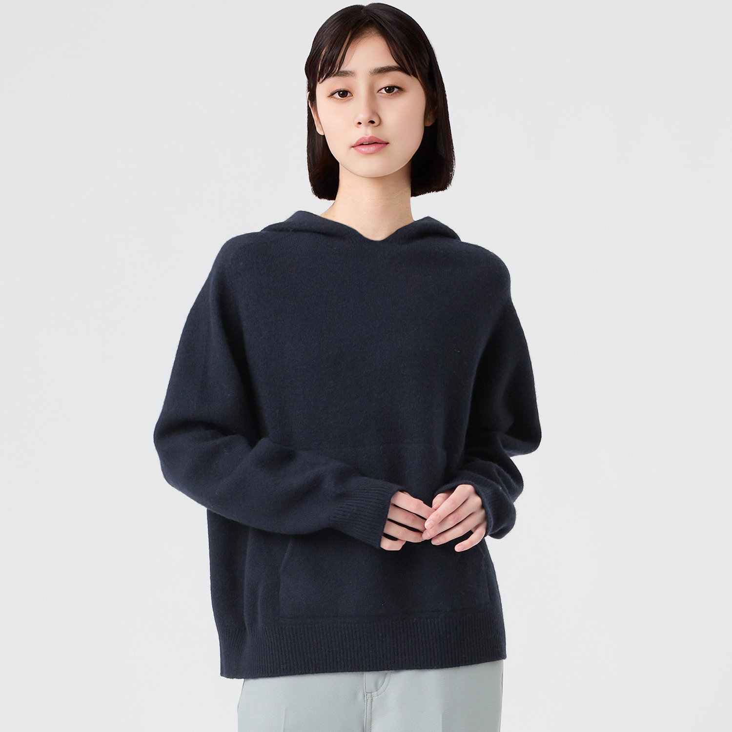 エマキュレイト 日本製 ウール１００％ ホールガーメント（Ｒ） フーディープルオーバー