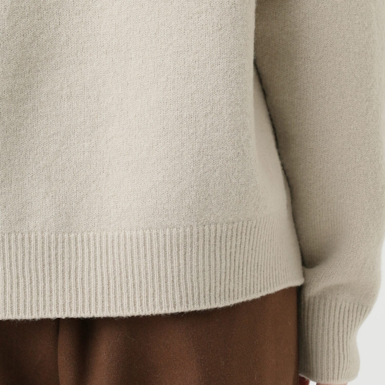 エマキュレイト 日本製 ウール１００％ ホールガーメント（Ｒ） フーディープルオーバー