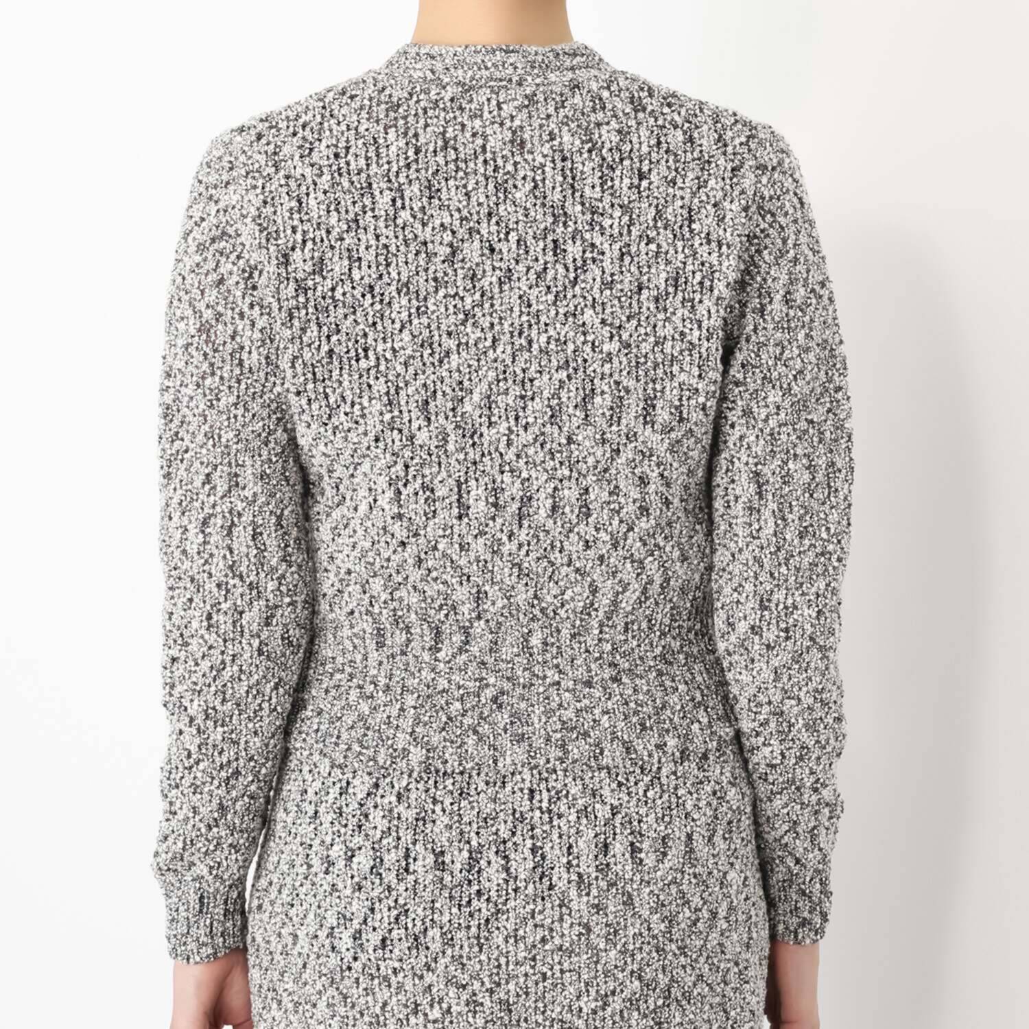 クリス・セリーン ほのかに煌めく スパンコールが美しい Ｖネックカーディガン