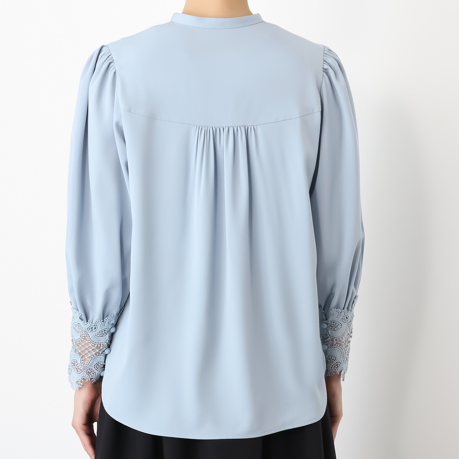 クリス・セリーン オリジナルレース使い カフス ギャザーアクセント プルオーバーブラウス