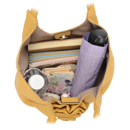 ラルジュ お花モティーフ トートバッグ