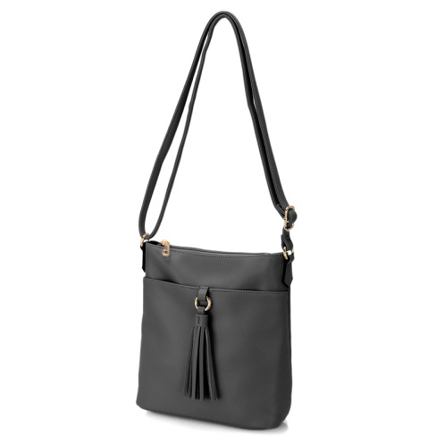 ラルジュ タッセル付 フェイクレザー ショルダーバッグ