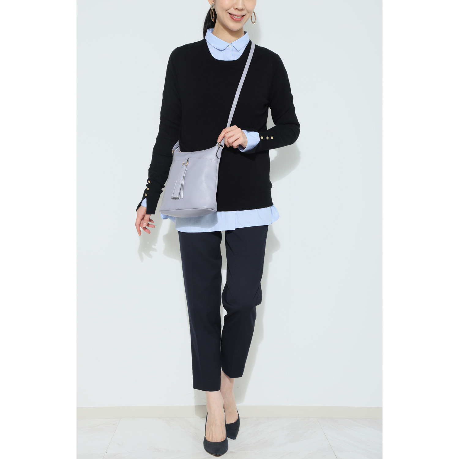 ラルジュ タッセル付 フェイクレザー ショルダーバッグ