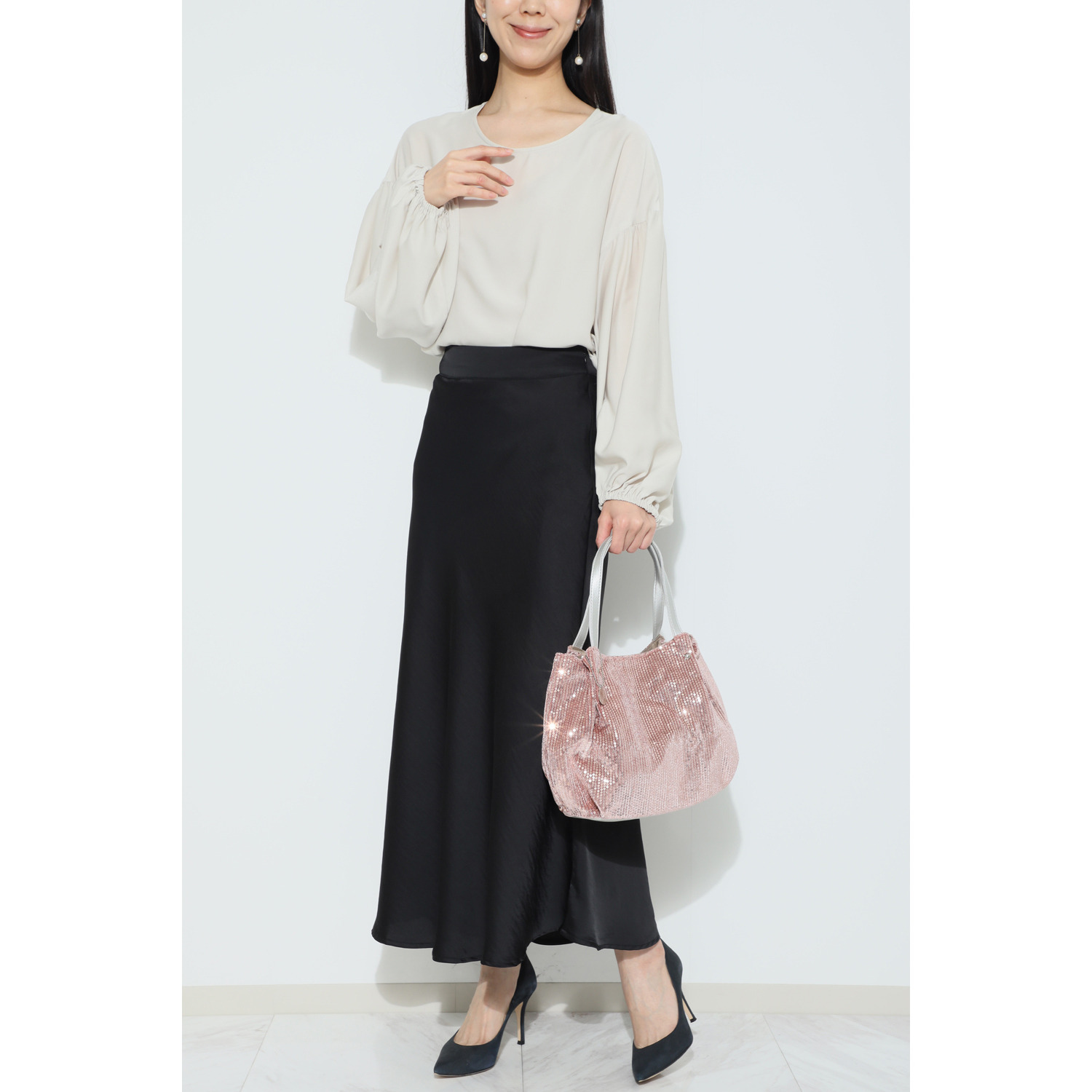 ラルジュ キラキラスパンコール ハンドバッグ