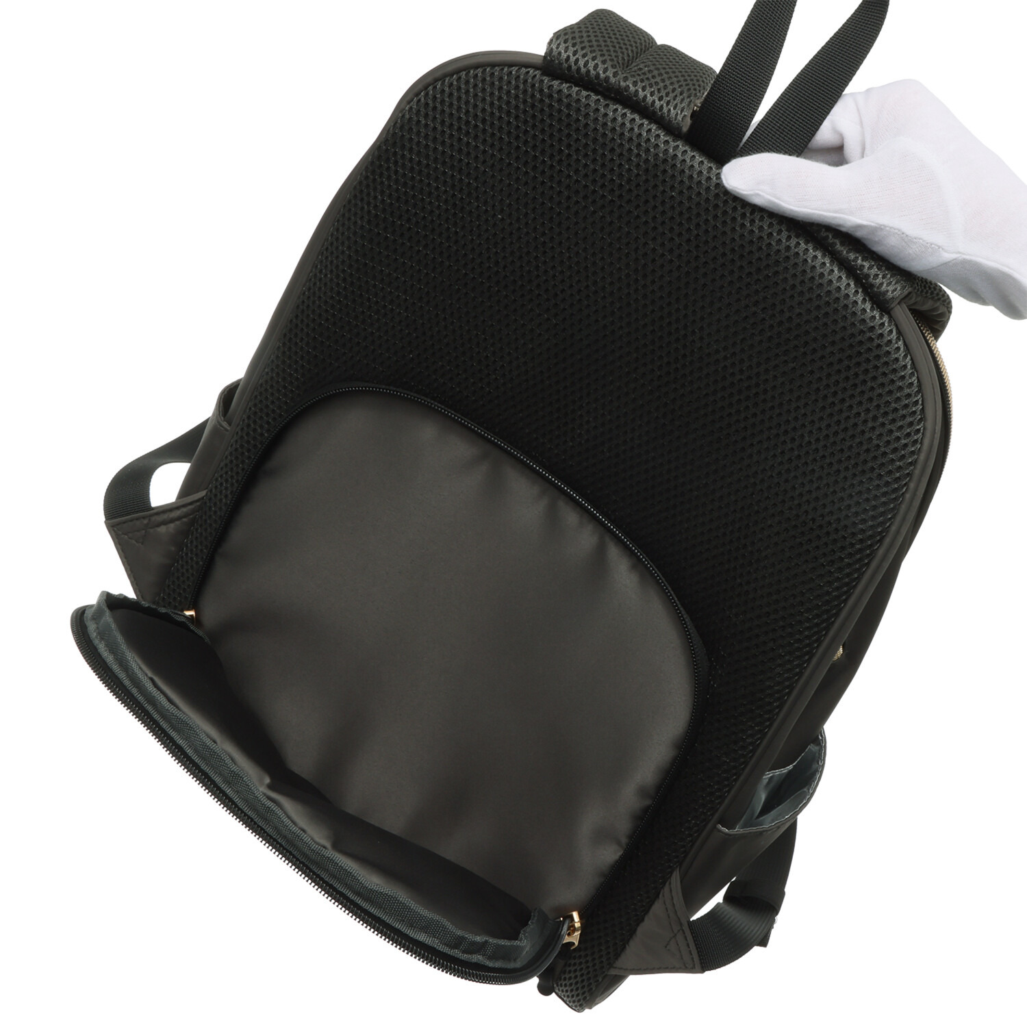 リネーム こんな機能があるの？ ９ポケット リュック